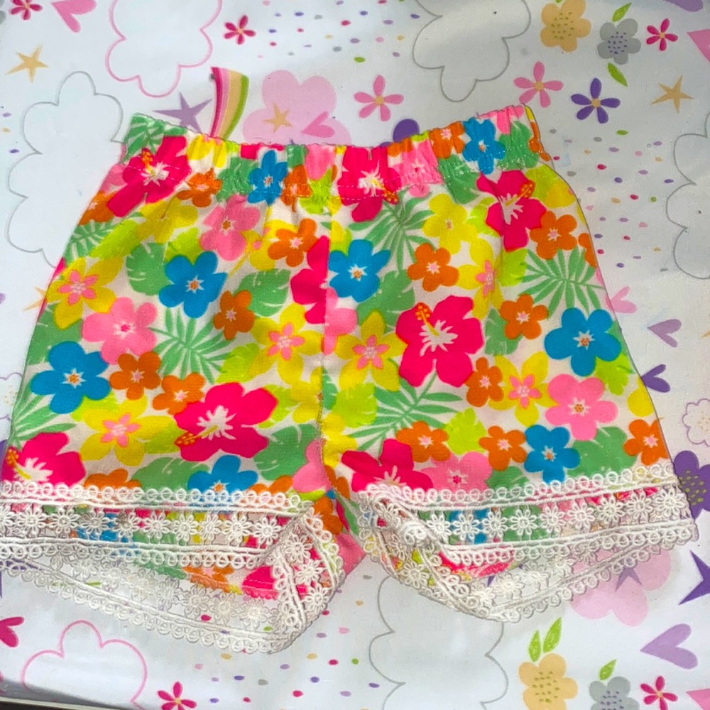 Toddler floral shorts